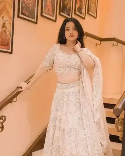 Escort Service In Huzur